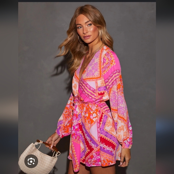 Florentine Printed Fitted Waist Romper - Picture 2 of 9